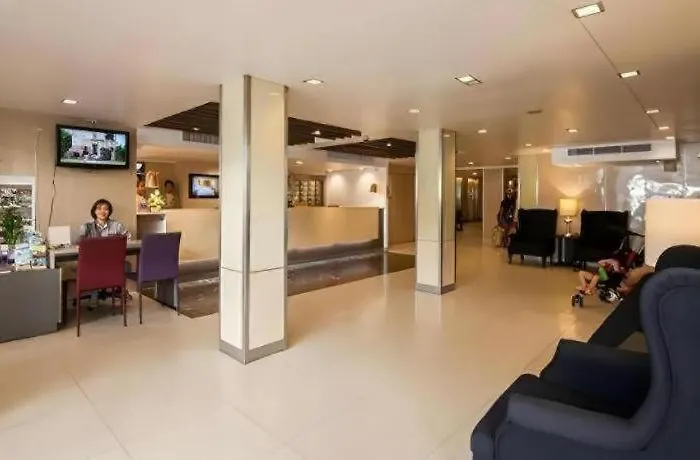 Hotel First House Bangkok