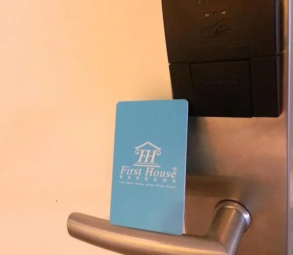 First House Hotel